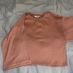 JACK by BB Dakota dusty rose cropped shirt in size medium